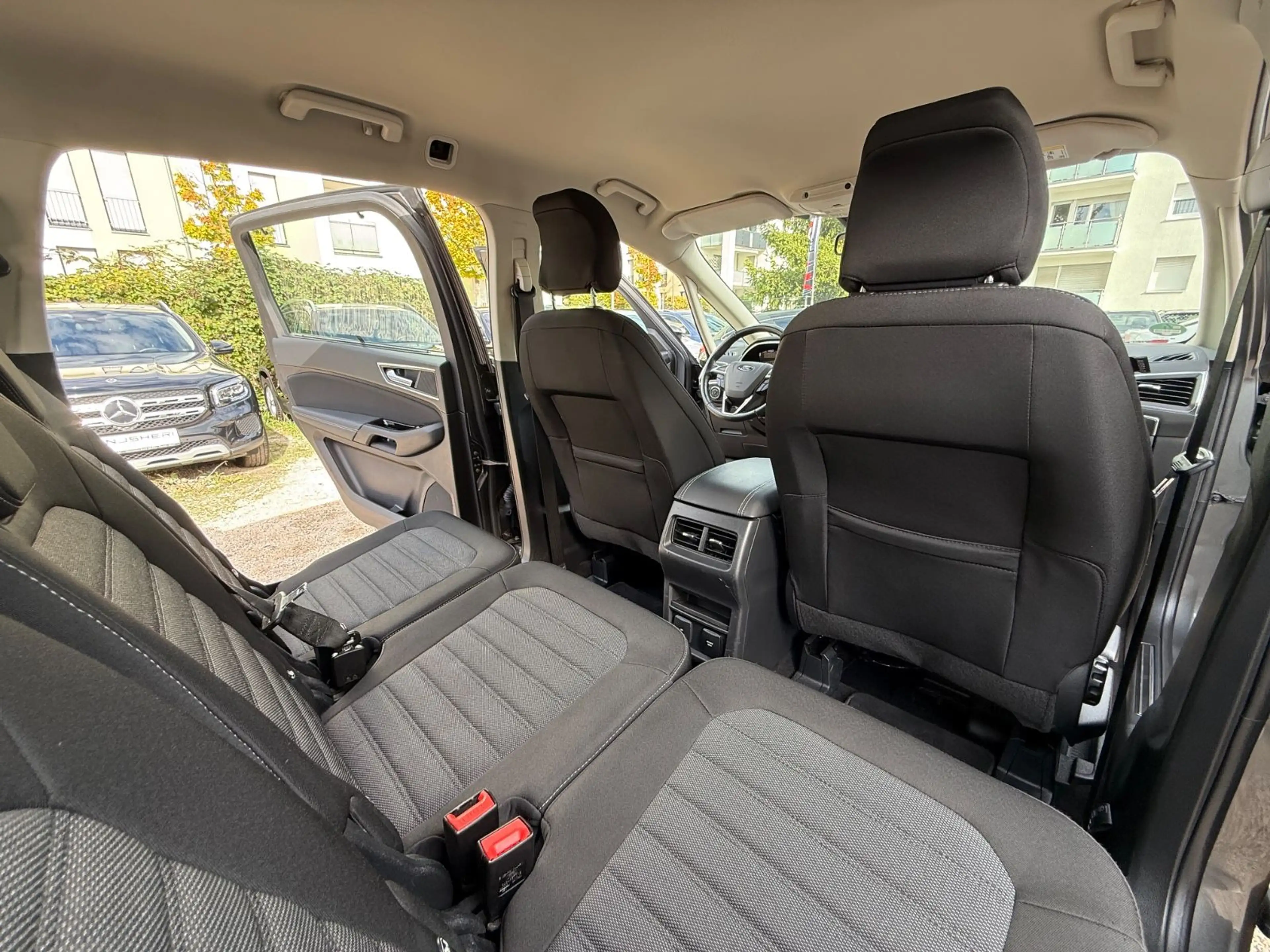 Ford S-Max 2.0 EcoBlue Aut Titanium Kamera Winterpake — photo 15