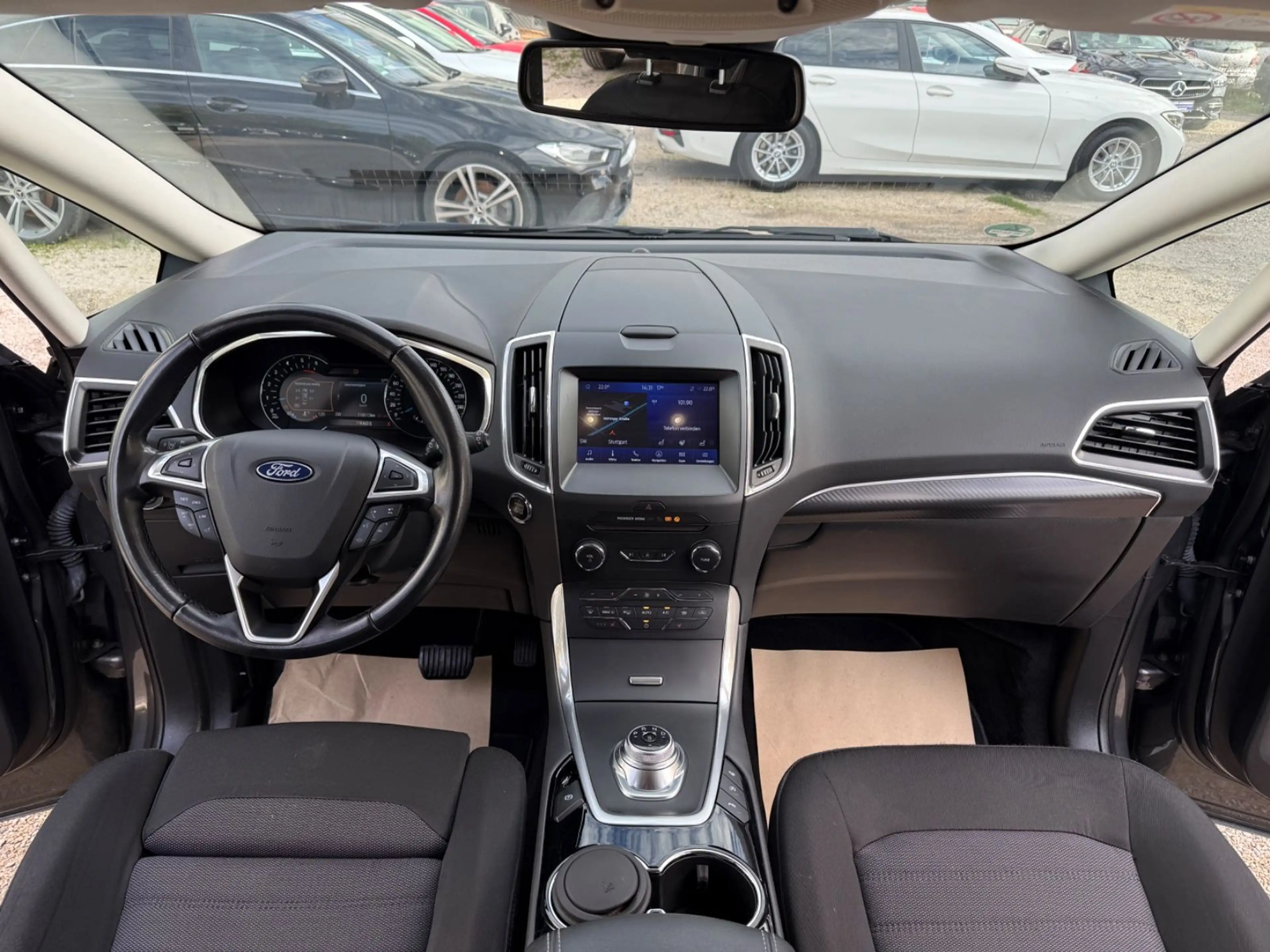 Ford S-Max 2.0 EcoBlue Aut Titanium Kamera Winterpake — photo 10