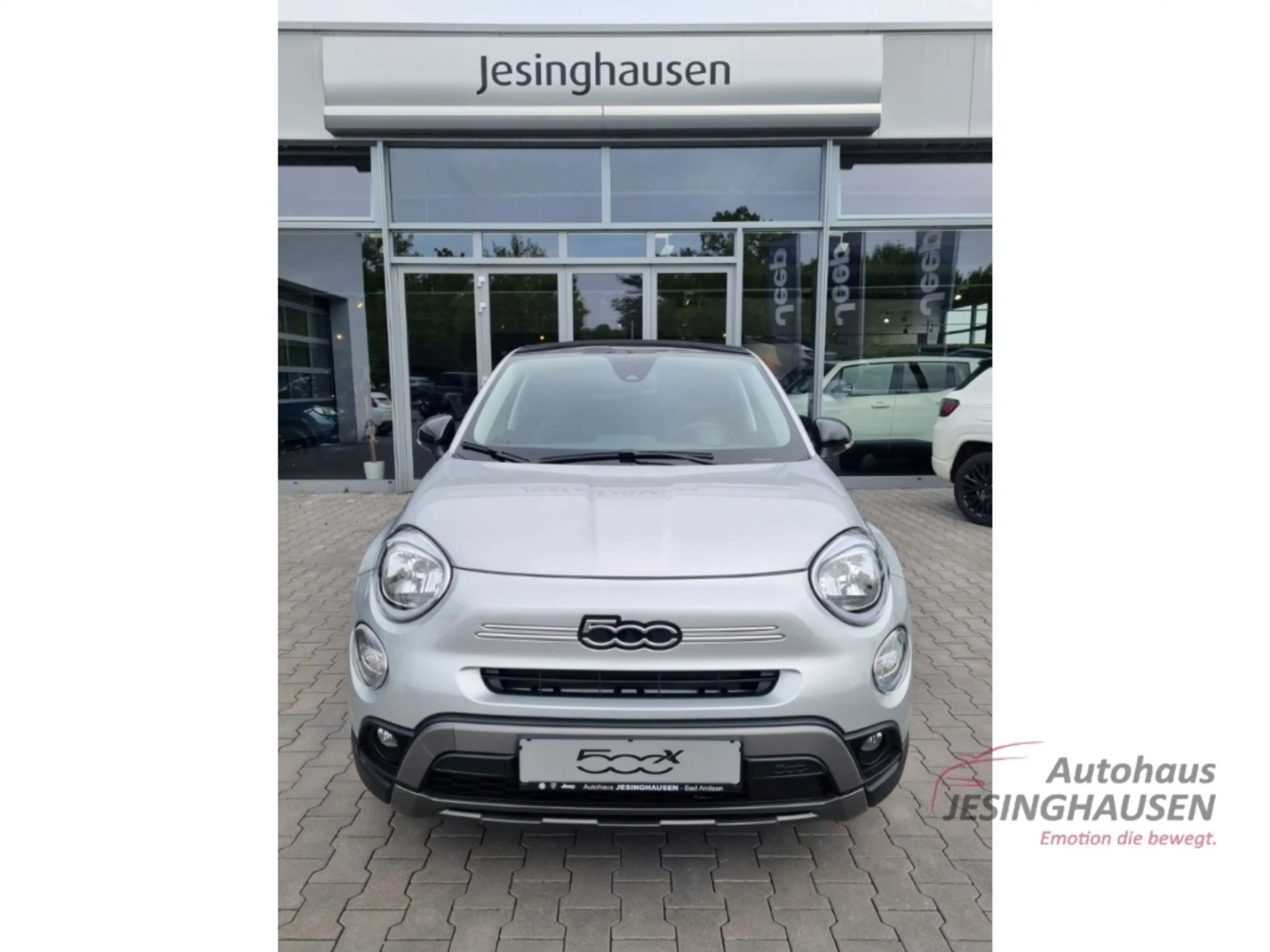 Fiat 500X Dolcevita Cross 4x2 Navi Faltdach Carpl Digitales — photo 8