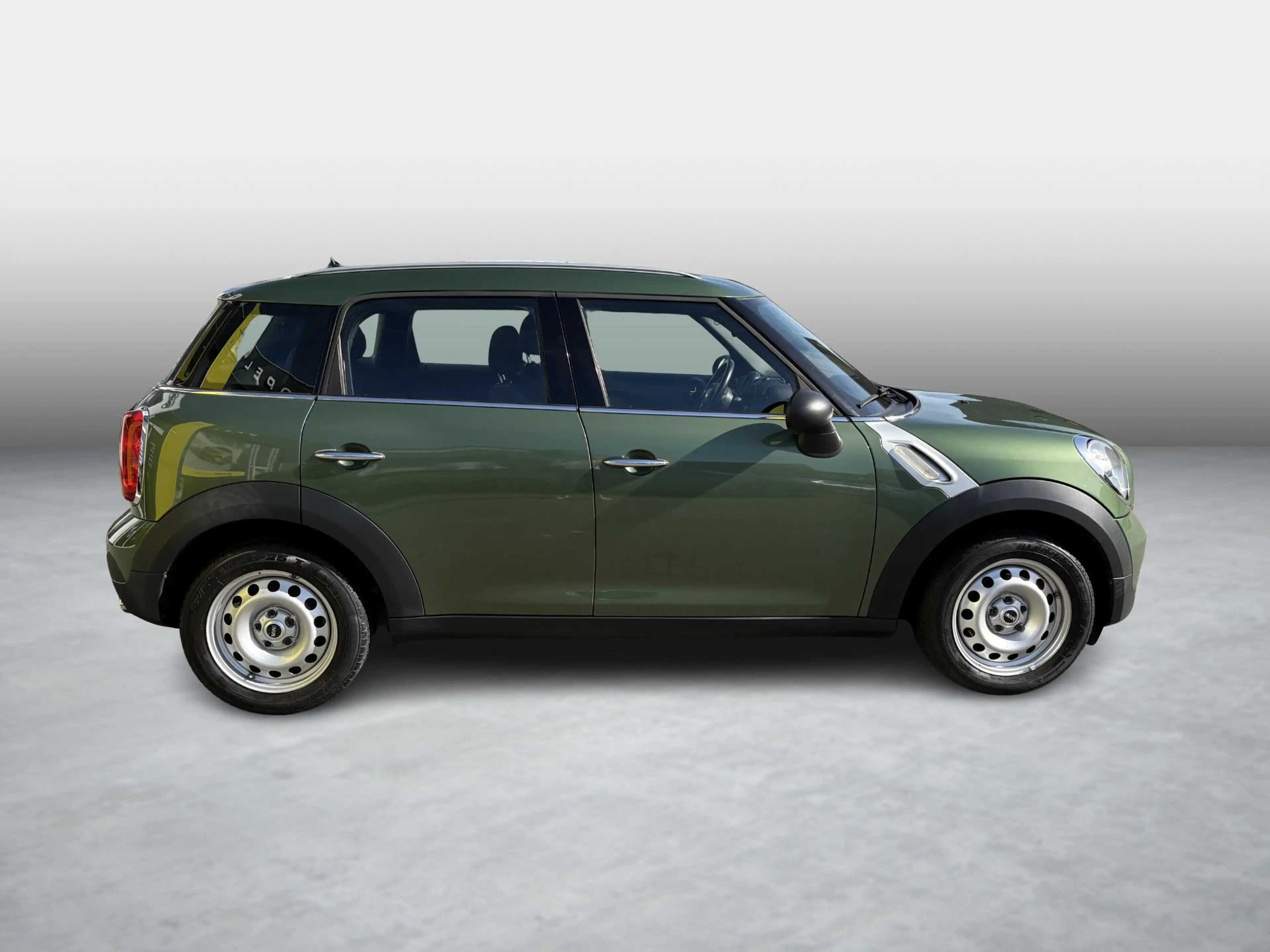 MINI One Countryman (72 kW) — photo 6