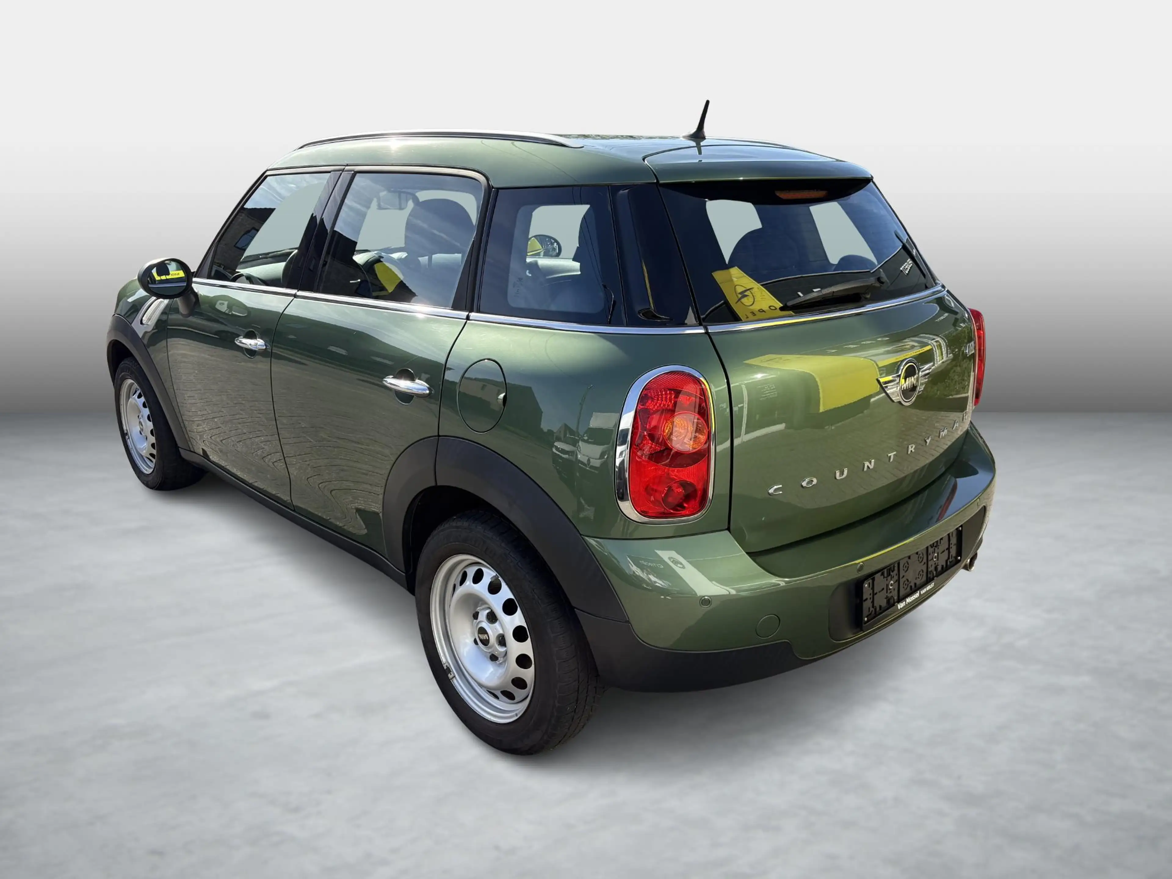 MINI One Countryman (72 kW) — photo 4