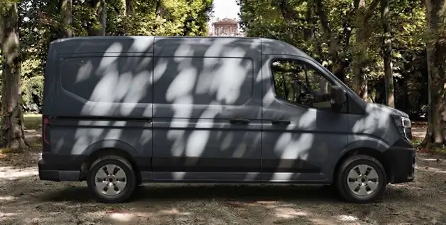 Renault Master view 2
