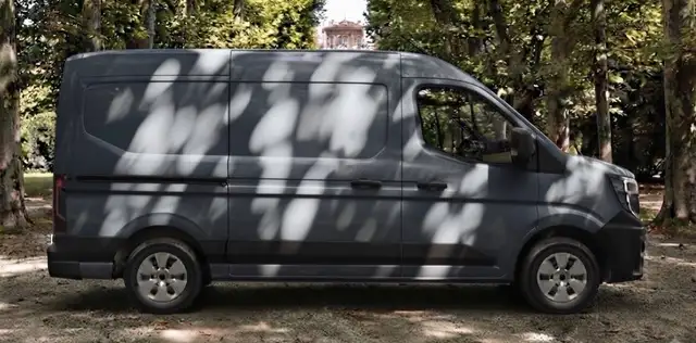 Renault Master view 3