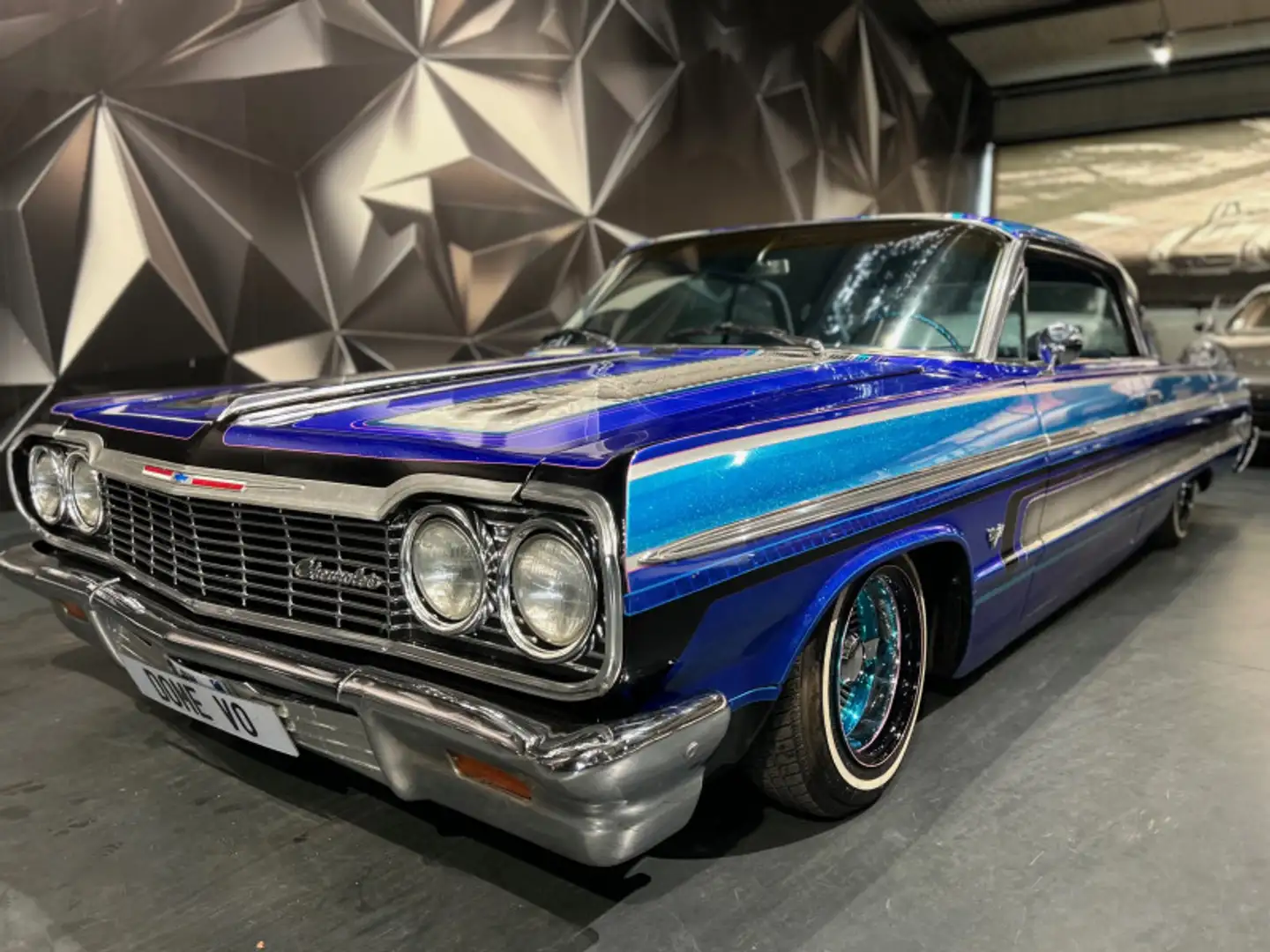 Chevrolet Impala 64 COUPE LOWRIDER Blau - 1