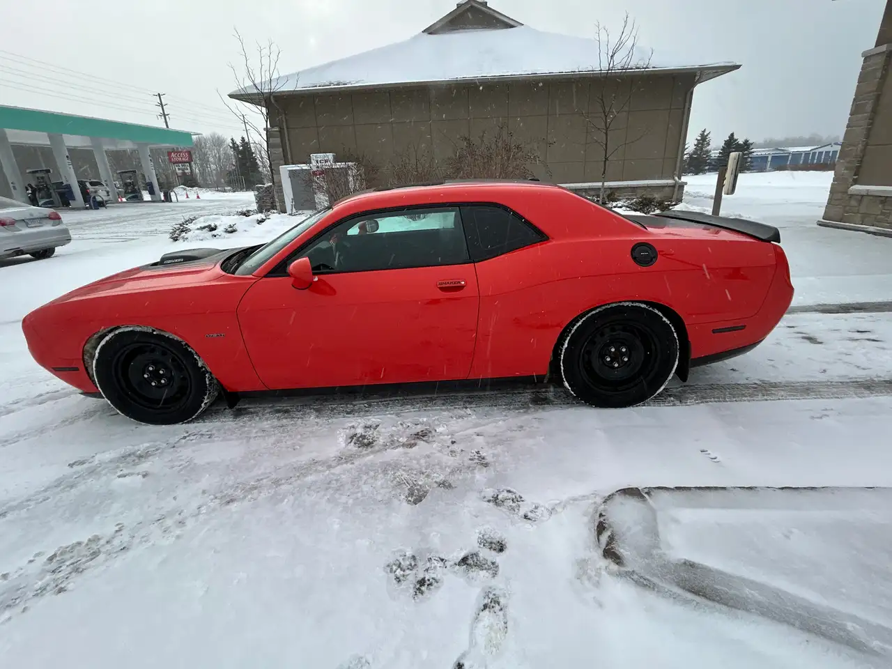 Dodge Challenger photo Dodge Challenger