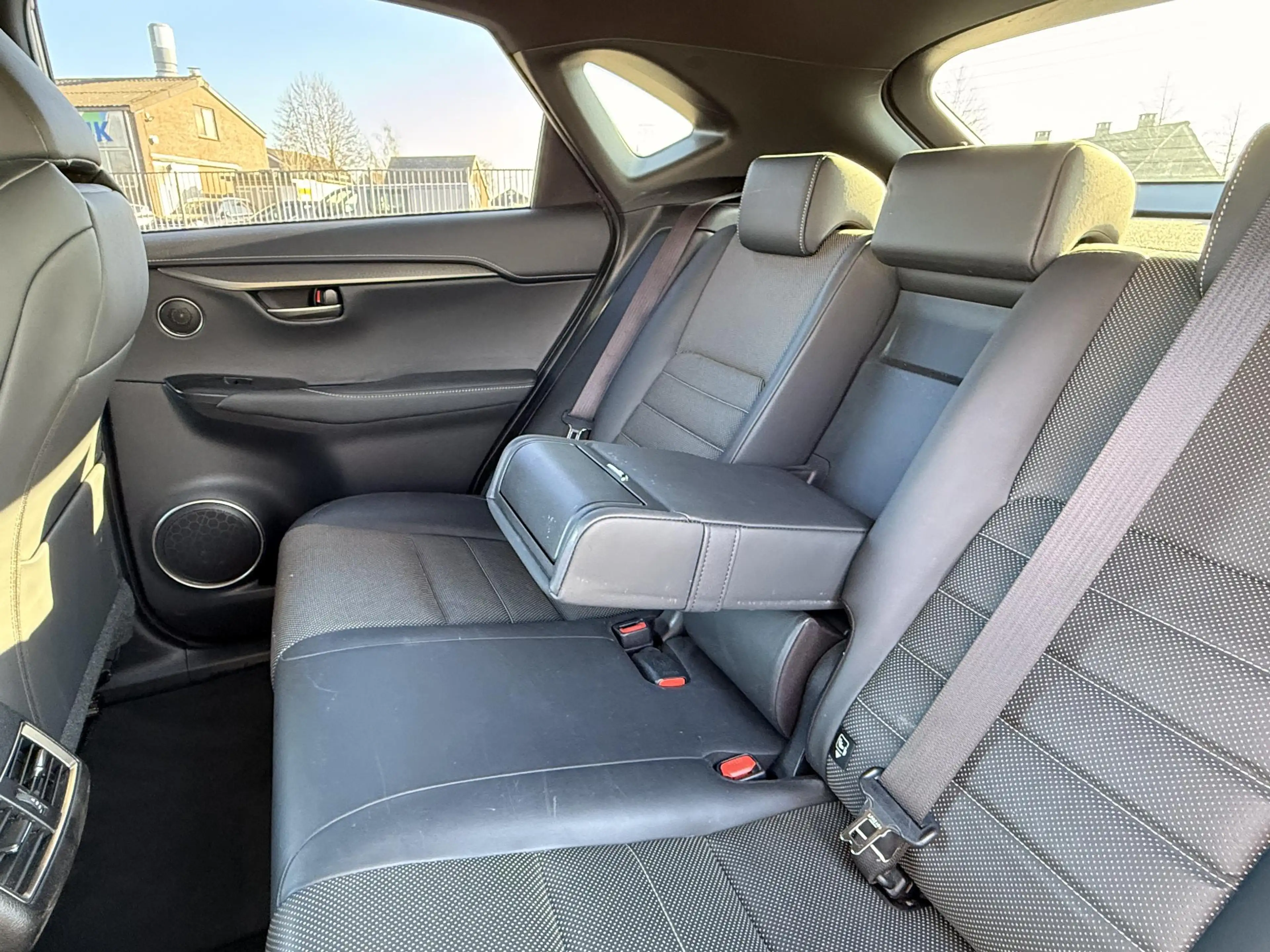 Lexus NX 300h AWD F Sport Line | NAVIGATIE | KEYLESS ENTRY | LED — photo 48