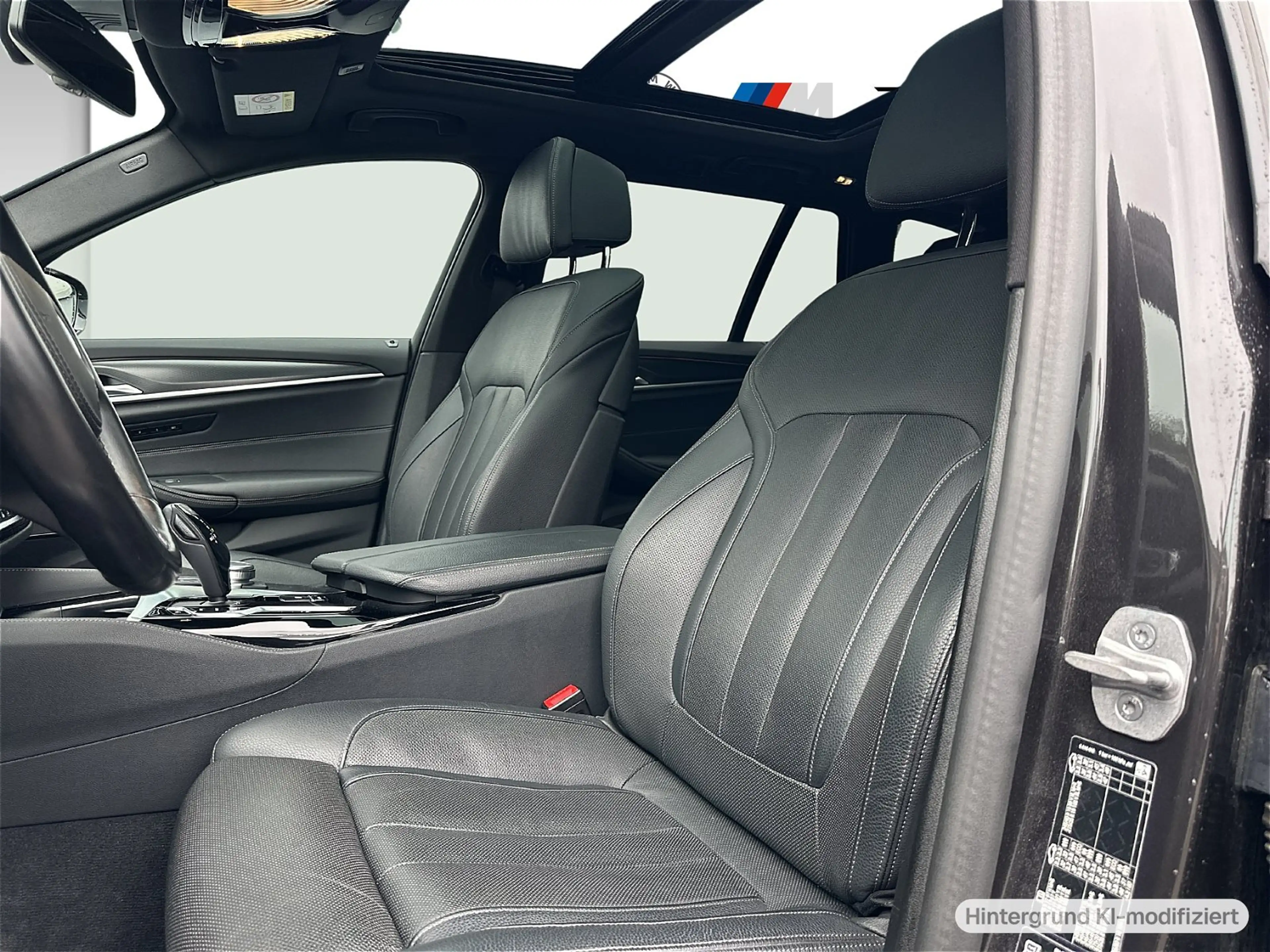 BMW 520 d xDrive Touring M Sportpaket Head-Up DAB — photo 10