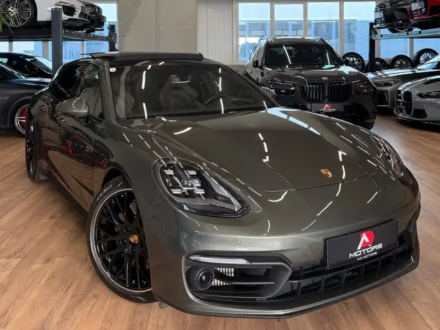 Porsche Panamera view 2