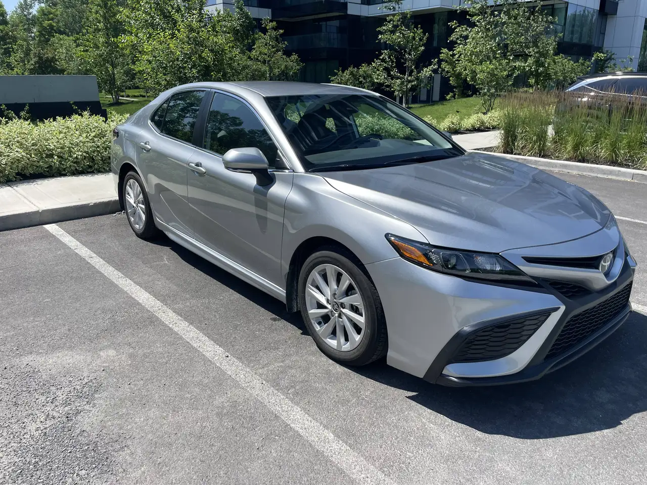 Toyota Camry photo Toyota Camry