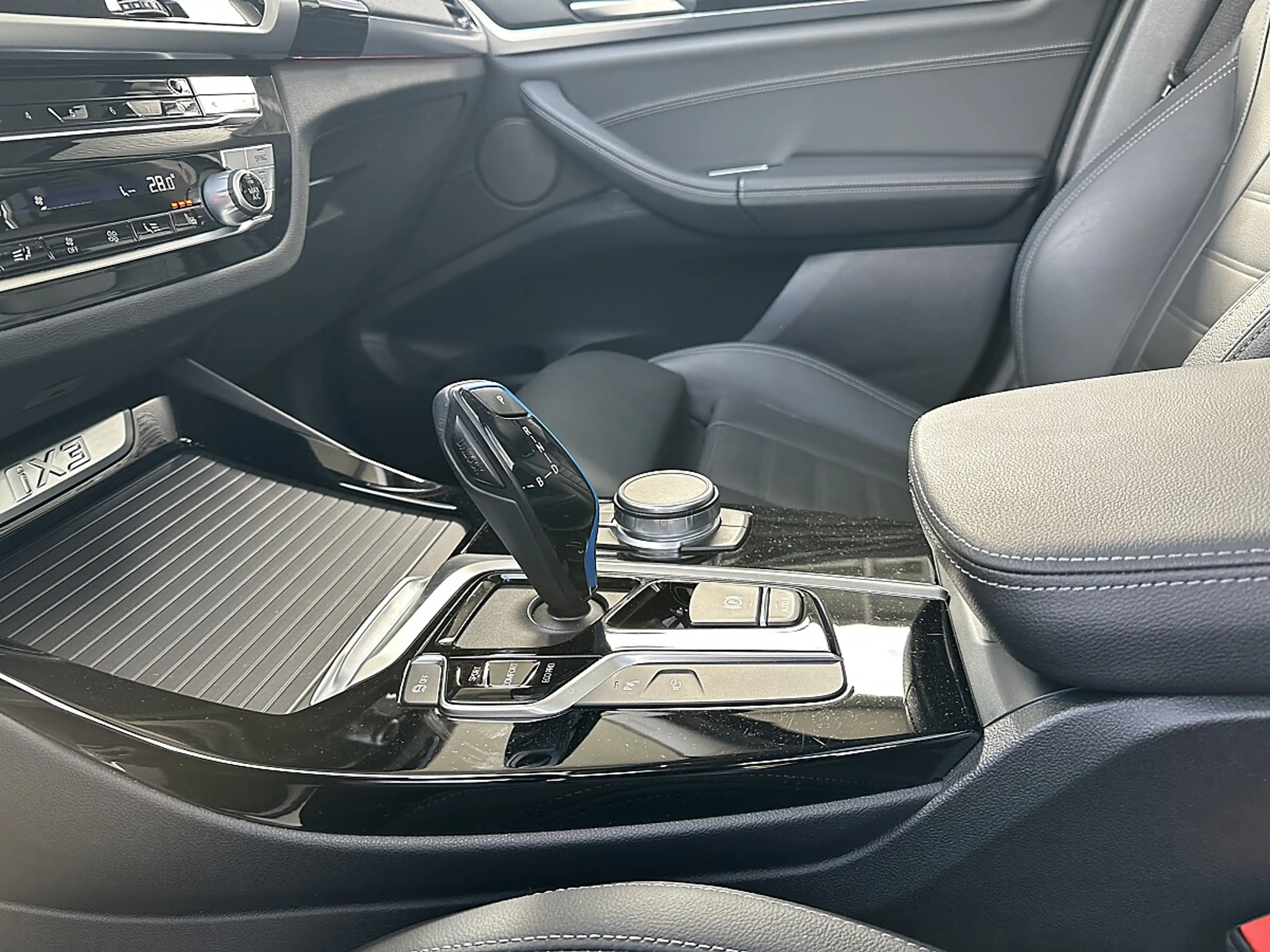 BMW iX3 Impressive / Head Up / Harman Kardon / Driving ... — photo 14