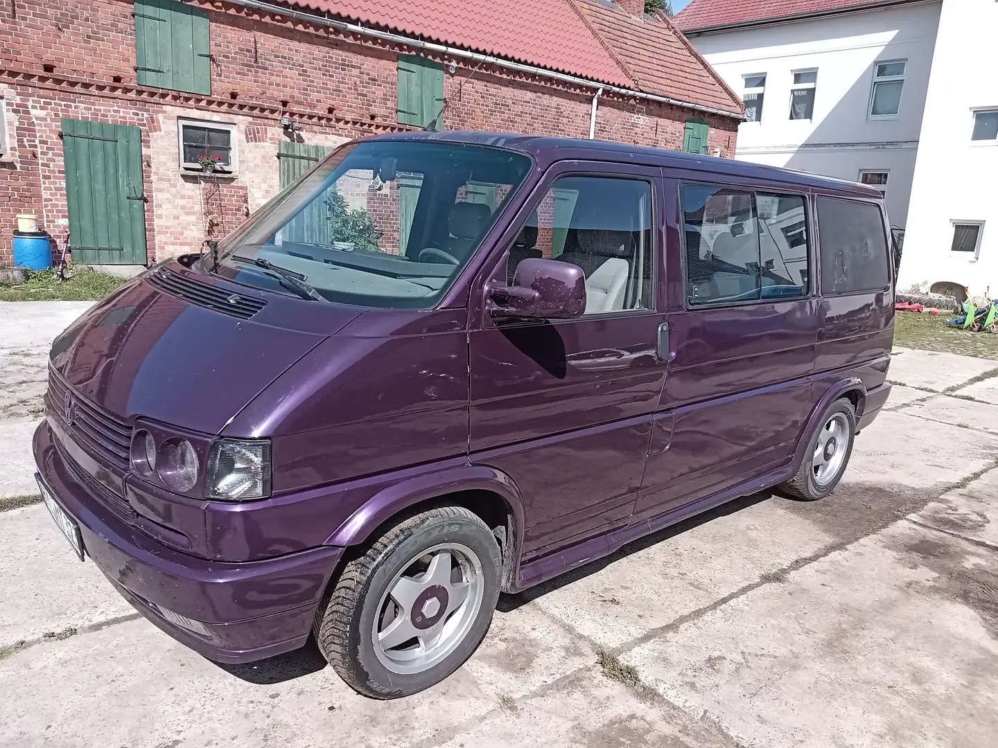 Volkswagen T4 T4 2,5 ACV 8 Sitzer Projekt Zwo Alus eFh, TÜV Mauve - 1