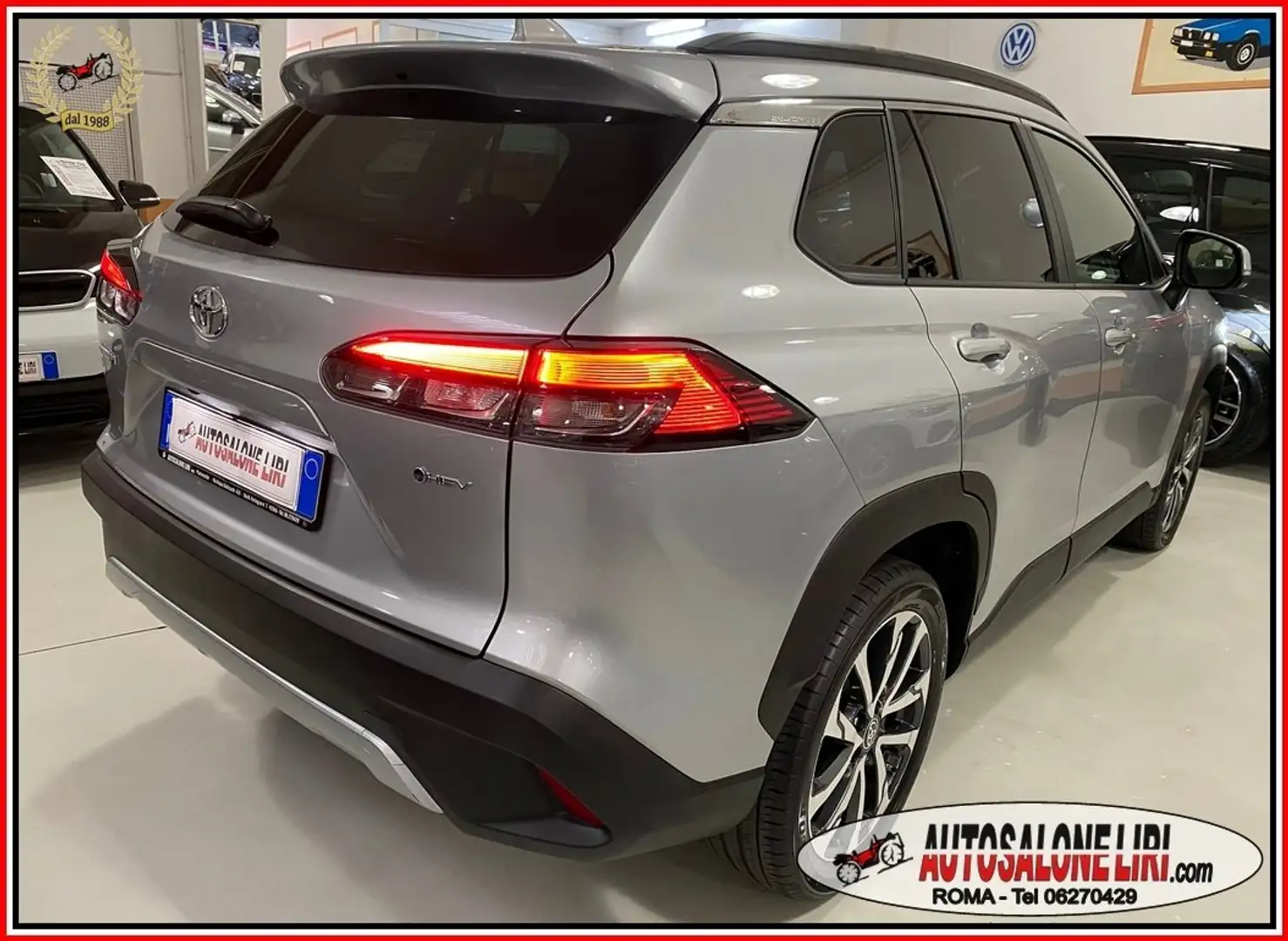 Toyota Corolla Cross 1.8H 140cv TREND E-CVT *NEOPATENTATI* Gris - 2