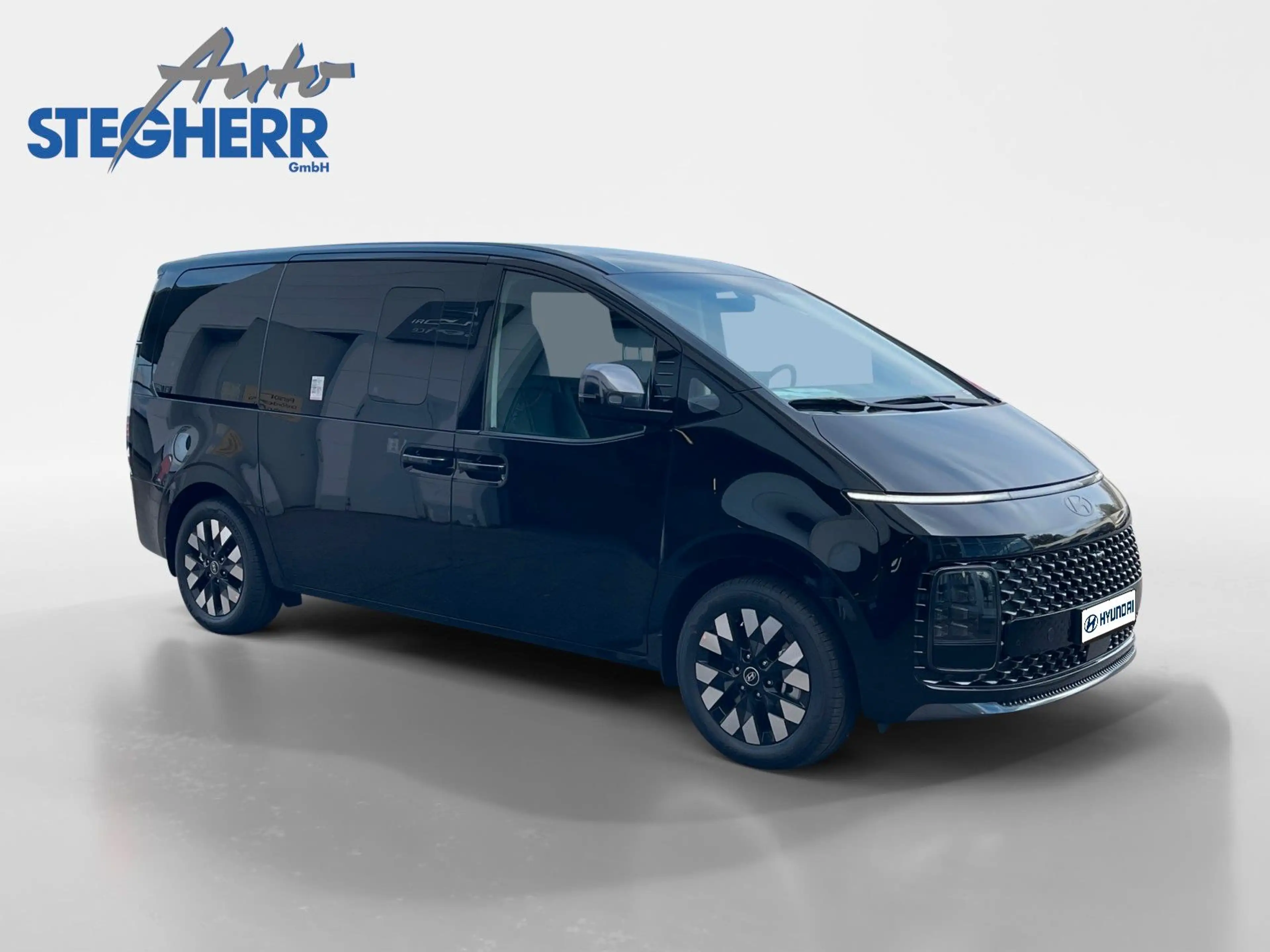 Hyundai STARIA Signature Hybrid 2WD Panoramadach — photo 7