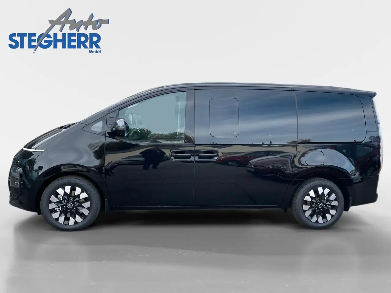 Hyundai Staria 2026