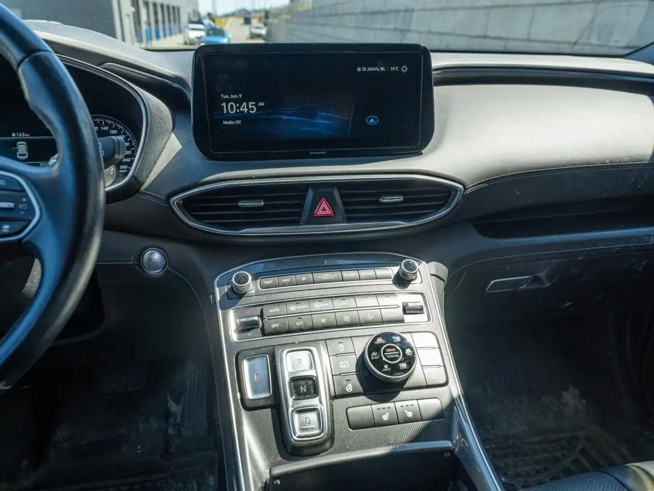 Hyundai SANTA FE снимка Hyundai SANTA FE