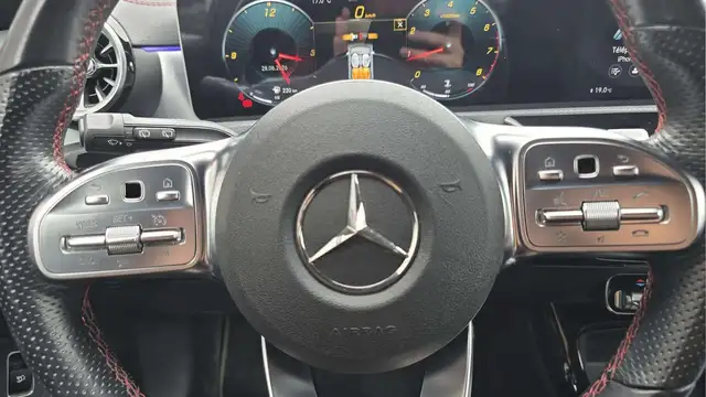 Mercedes-Benz Cla Class view 15