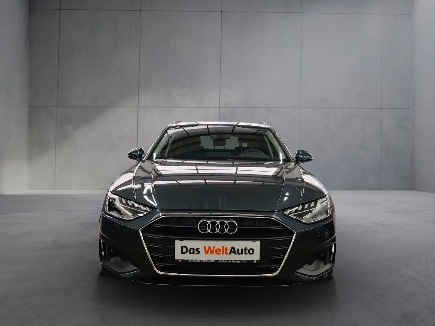 Audi A4 35 TDI Grau - 2