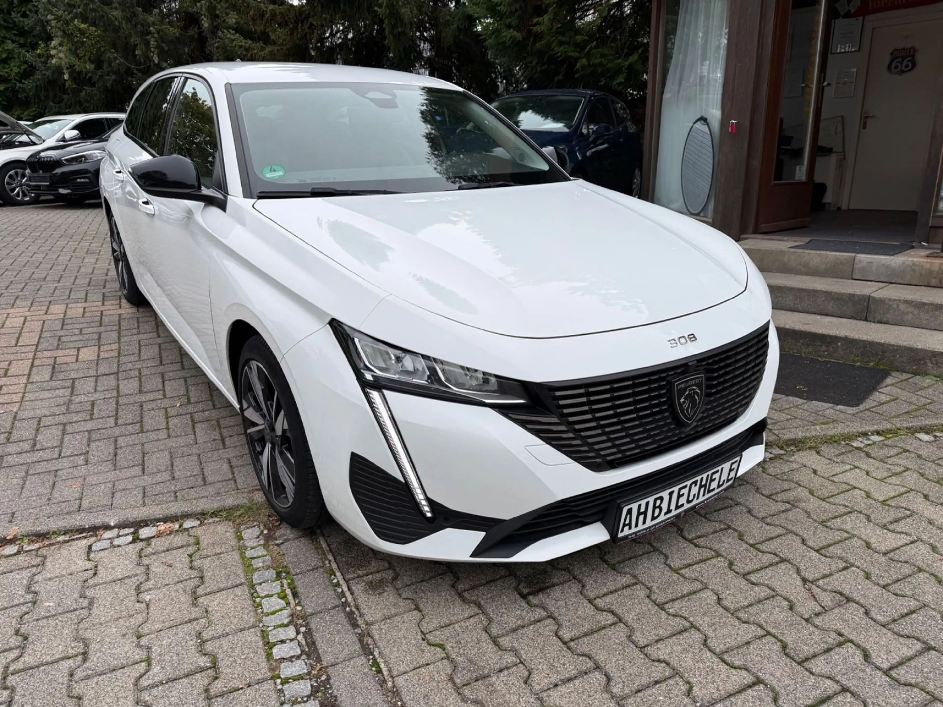 Peugeot 308 SW Allure Navi Zahnriemen Bremsen Neu — photo 2