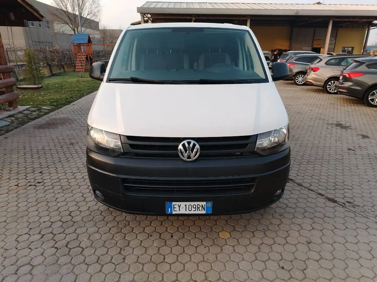 Volkswagen T5 Multivan 2.0 tdi bm 114cv Weiß - 2