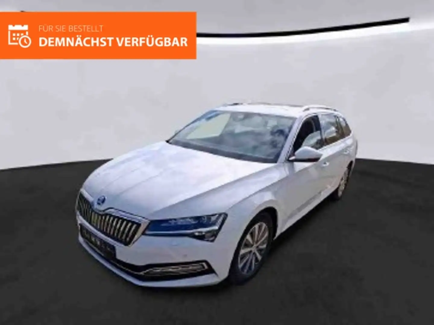 Skoda Superb Combi 2,0 TDI DSG Style Pano LED Blanc - 1