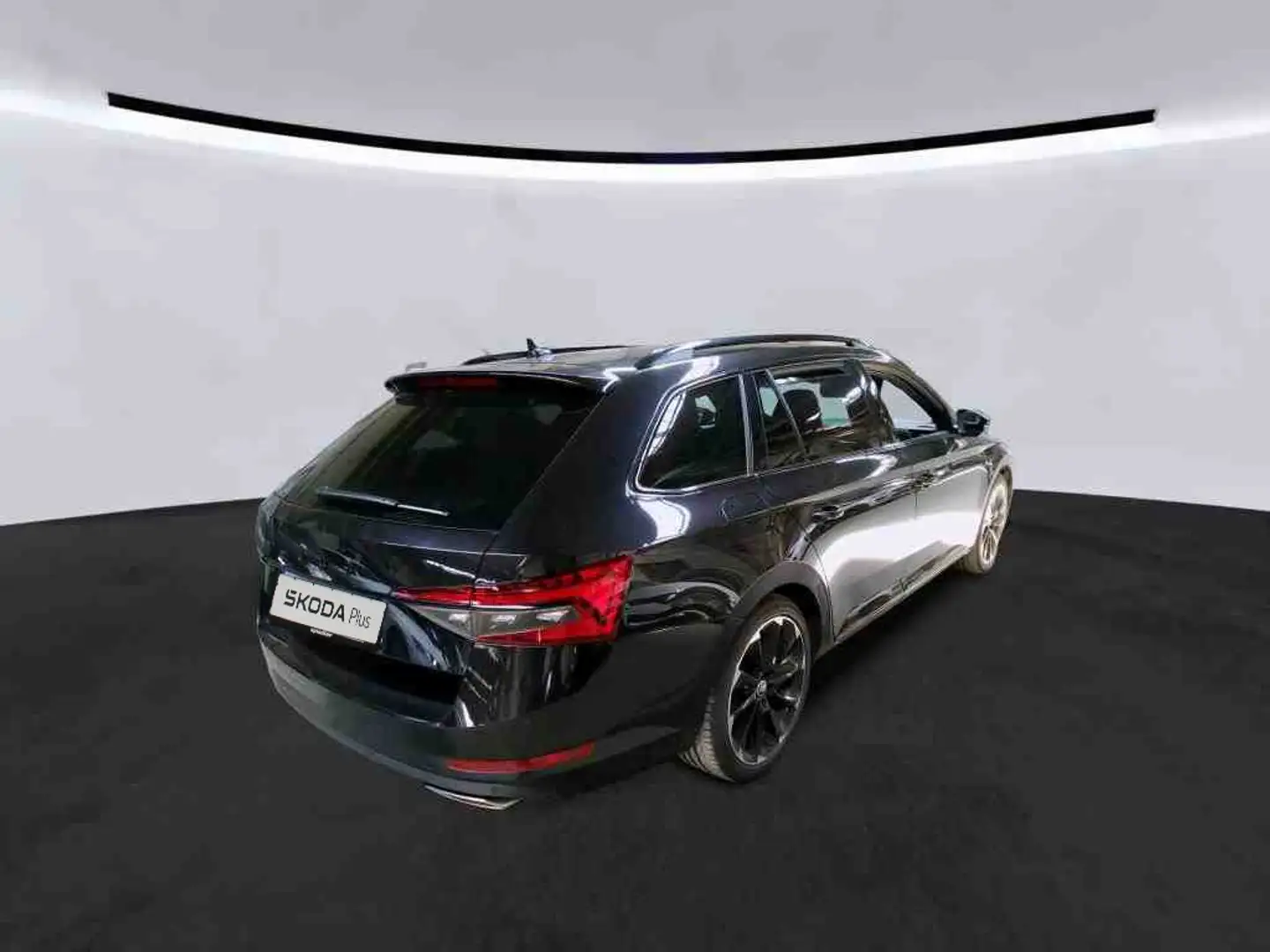 Skoda Superb Combi Sportline 2.0 TSI 4x4 DSG / Matrix Schwarz - 2