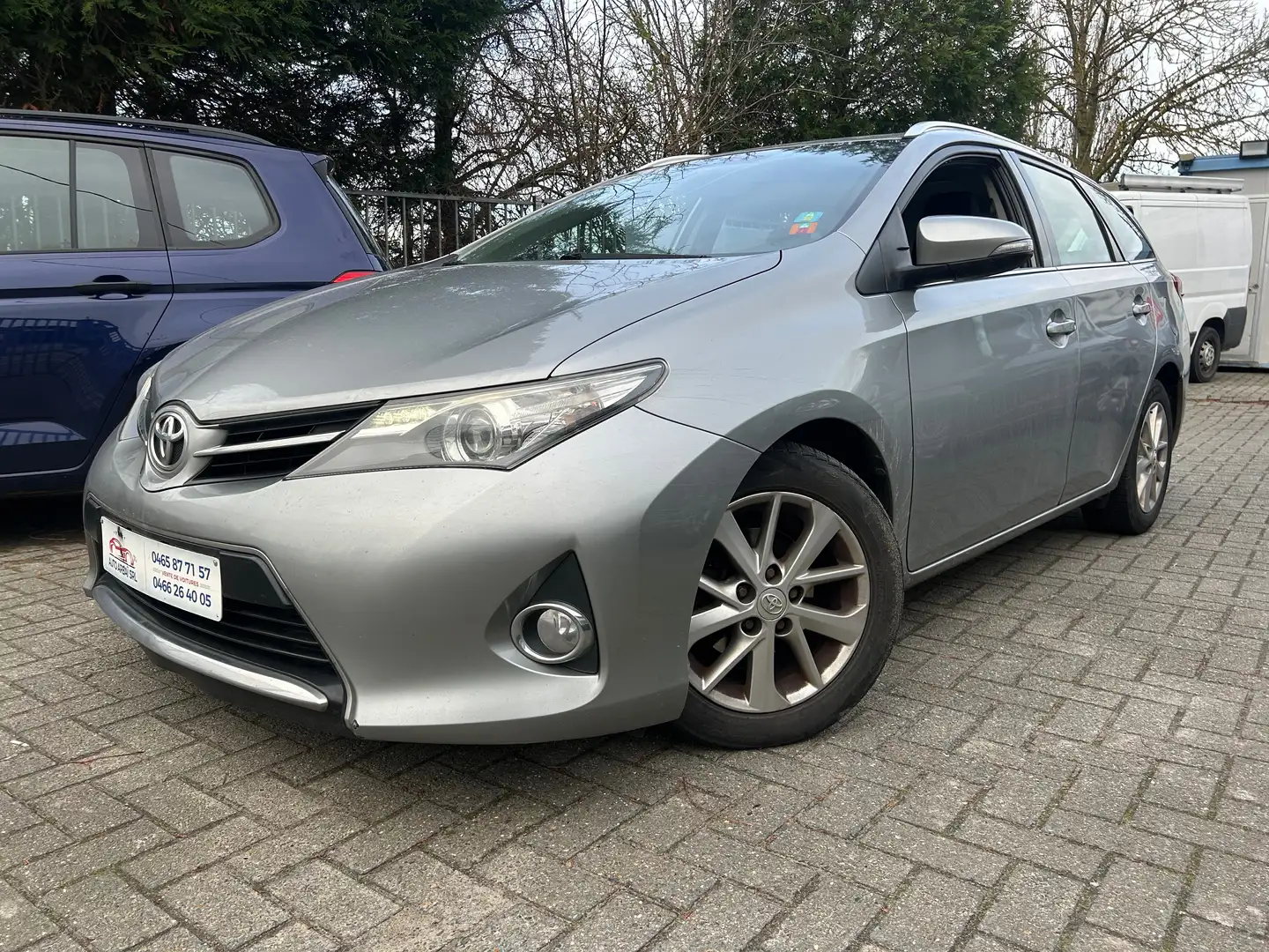 Toyota Auris Auris SW 1.4 D-4D Active Zilver - 2