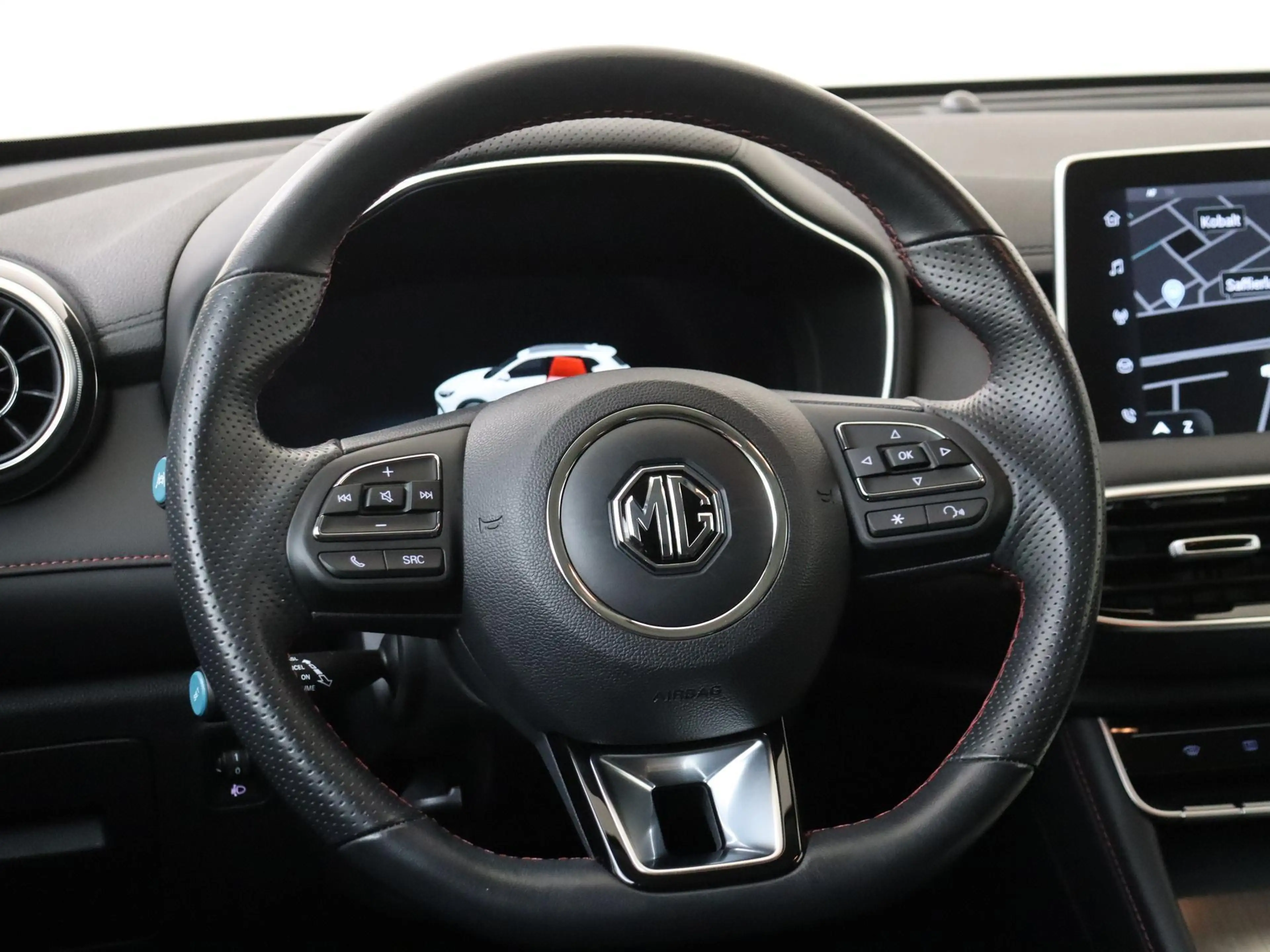 MG EHS 1.5 TGDI Luxury Plug-in Hybrid | Leder | Panoramad — photo 13