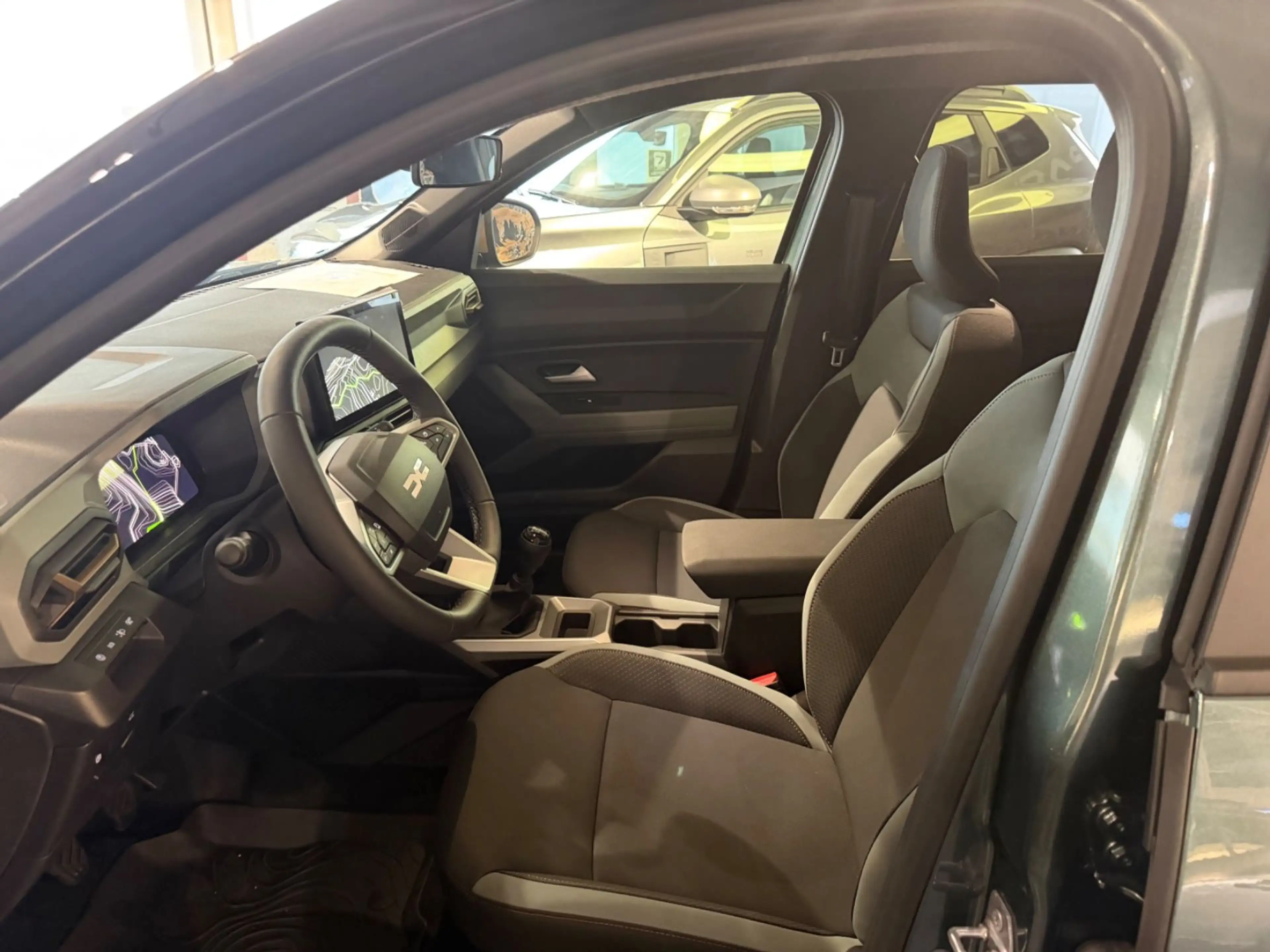 Dacia Bigster TCe 140 Extreme Winter-Plus, El. Heckkl. — photo 11