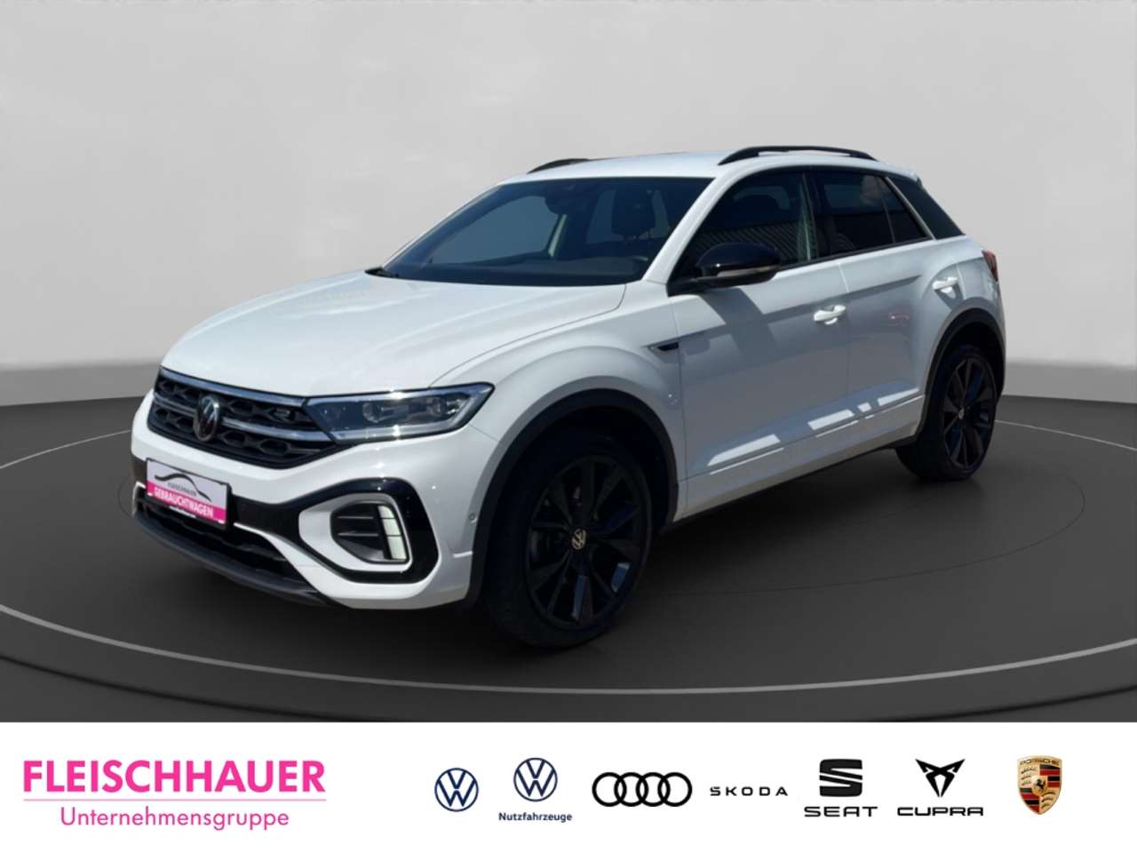 Volkswagen T-Roc 2022 — R Line 1.5 TSI DSG BlackStyle RFK VC Lenkr.heizb.