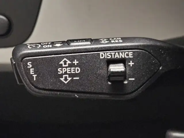 Audi A4 view 6