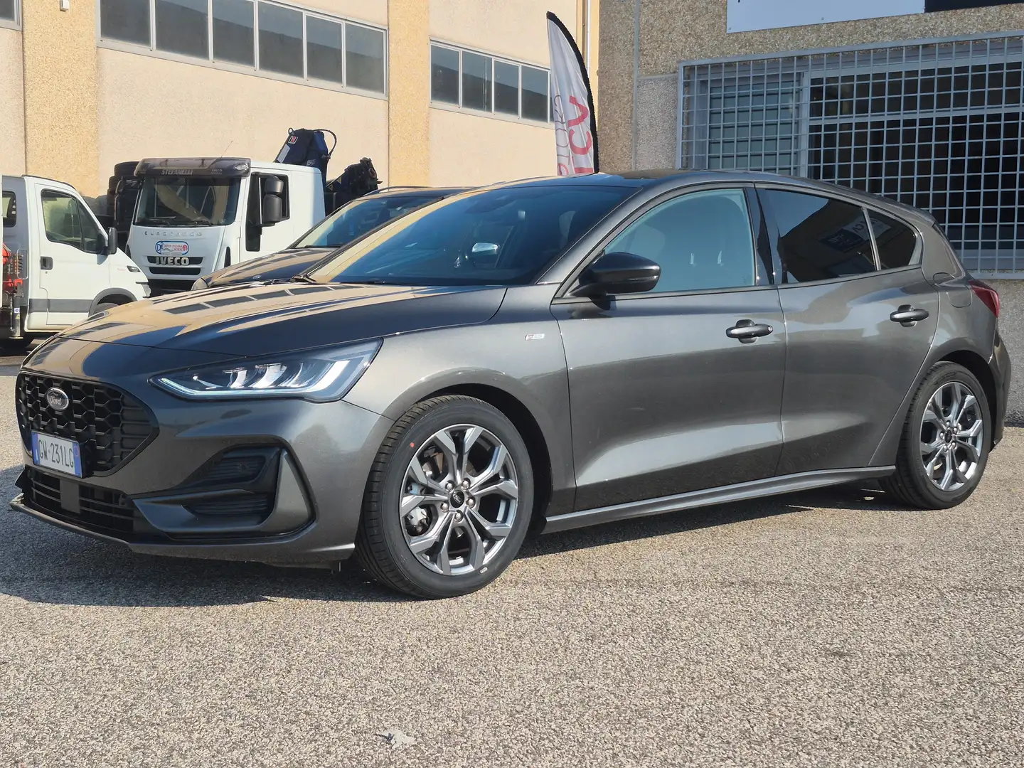 Ford Focus 1.0t ecoboost h ST-Line 125cv PREZZO REALE Gris - 2