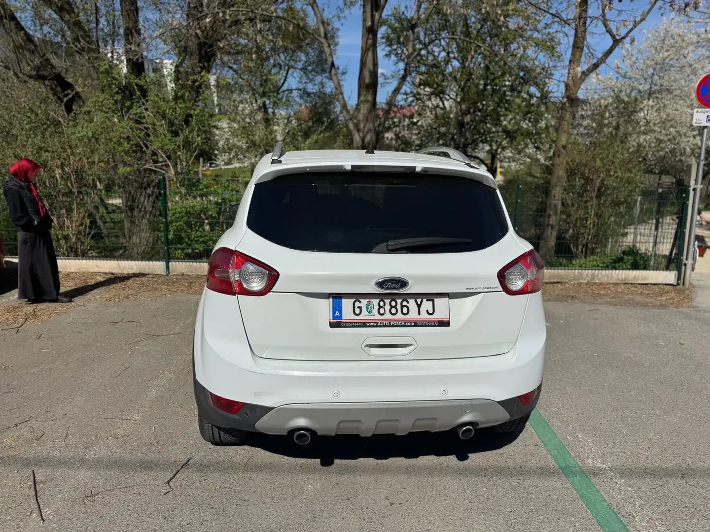 Ford Kuga 2,0 Titanium 4x4 TDCI DPF Aut. - 1