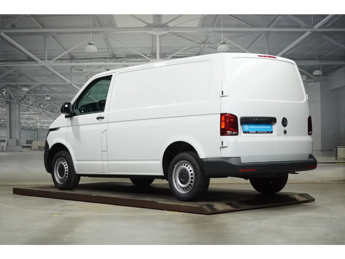 Volkswagen T6.1 Transporter 2.0 TDI Kasten Weiß - 2