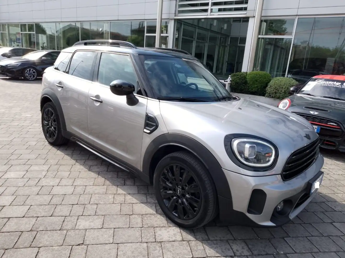MINI Cooper Countryman 1.5 Grau - 2