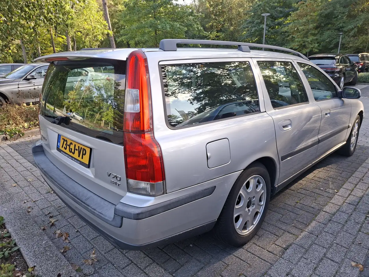 Volvo V70 2.4 T Geartronic, foto 3