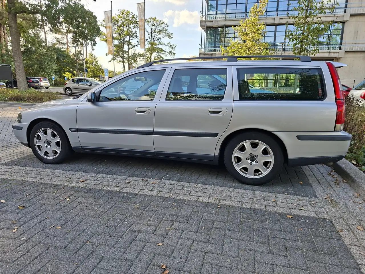Volvo V70 2.4 T Geartronic, foto 1