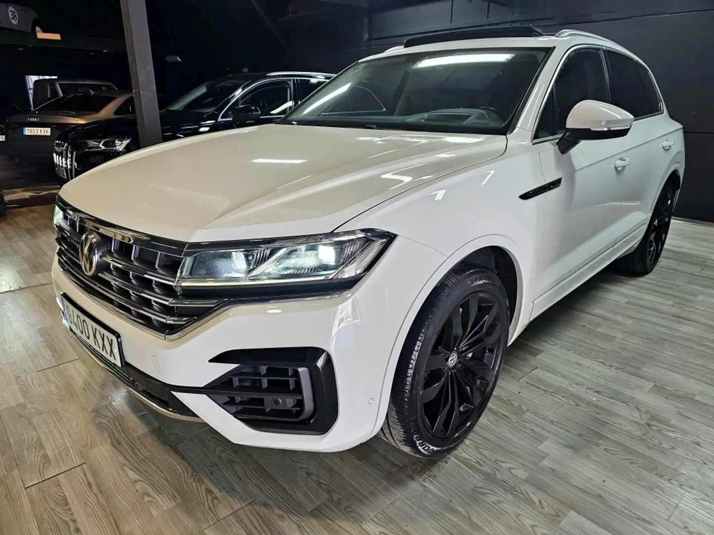 Volkswagen Touareg 3.0 TSI V6 R-Line Tiptronic 4Motion Blanco - 1