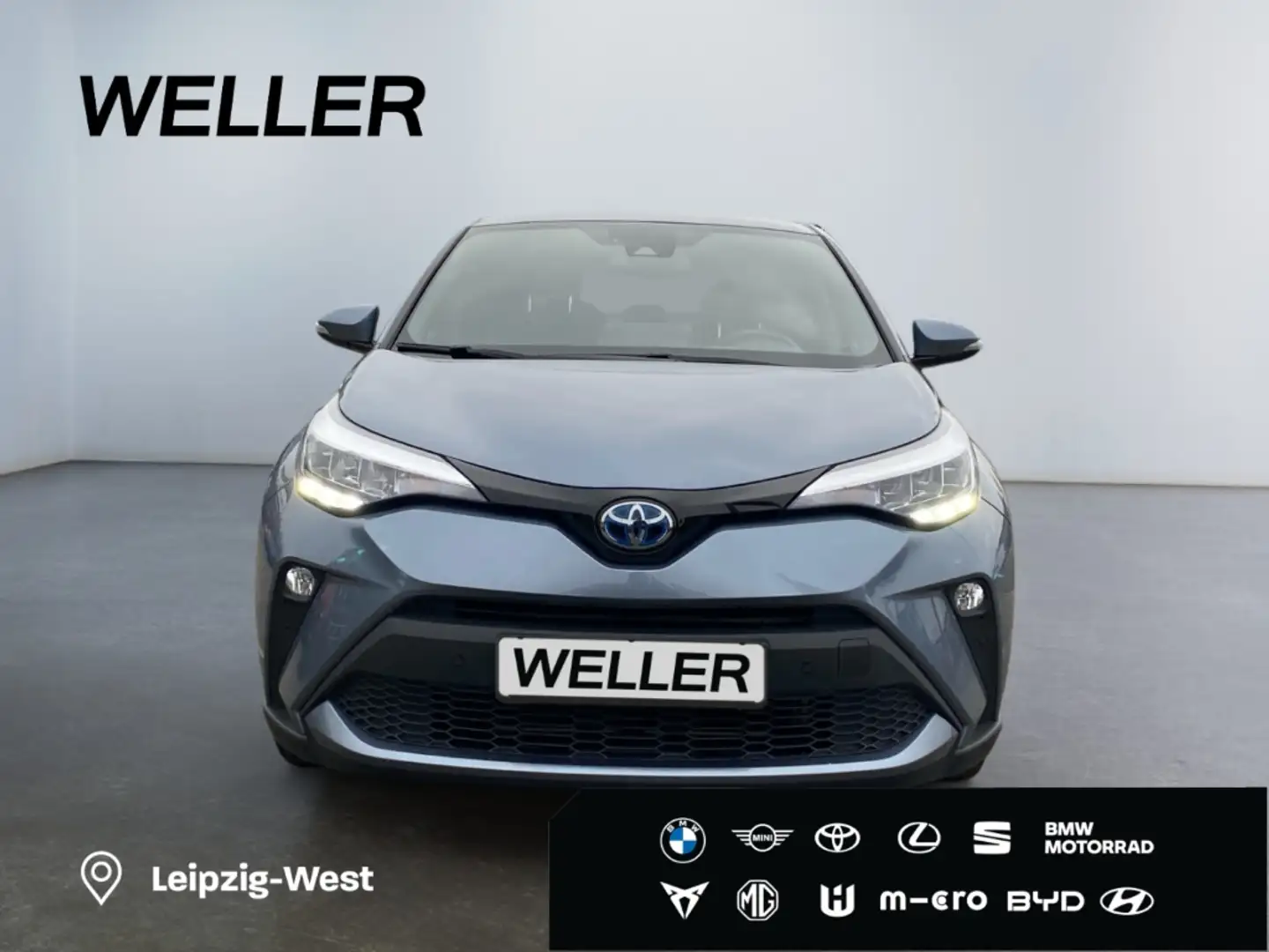 Toyota C-HR 1.8 Hybrid Team D *LED*ACC*CarPlay*CAM*Navi* Grau - 2