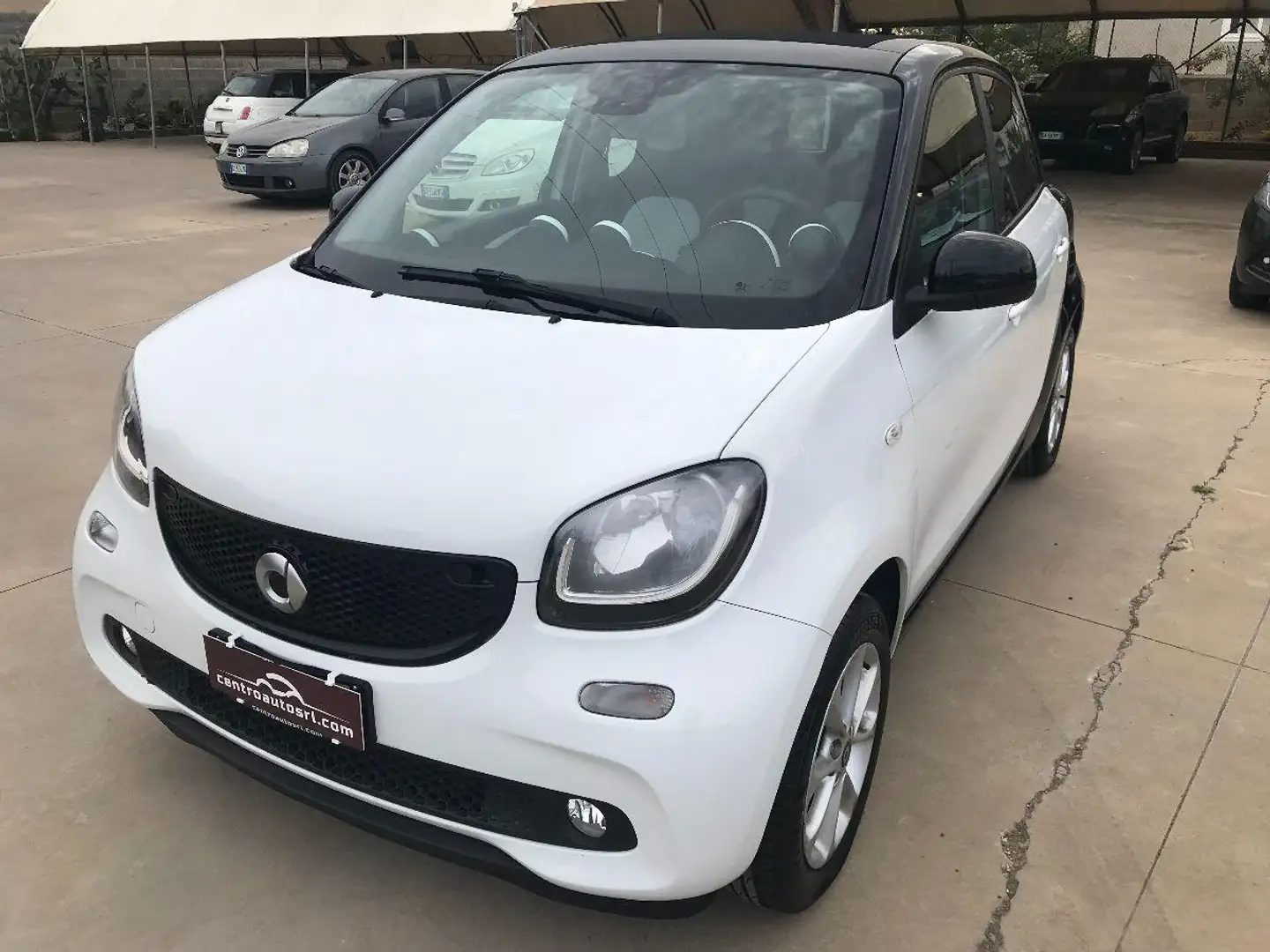 smart forFour 70 1.0 Passion Weiß - 1