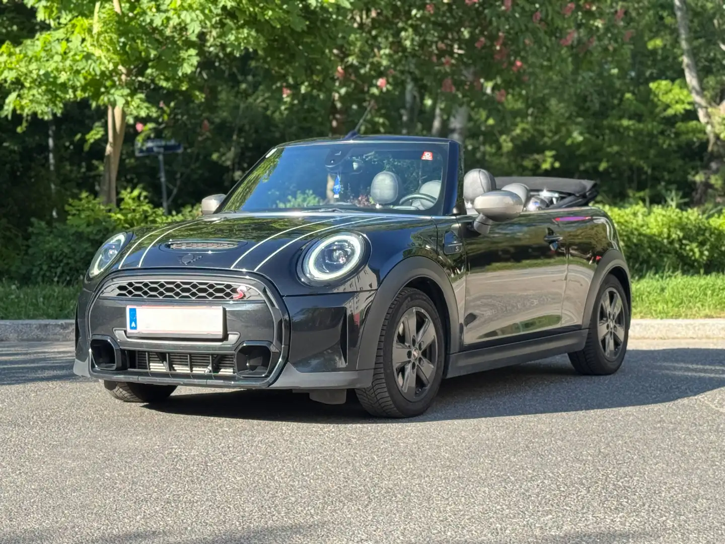 MINI Cooper S Cabrio MINI Cooper S Cabrio Aut. Cooper S Schwarz - 1