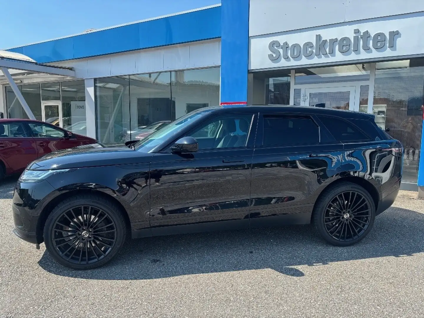 Land Rover Range Rover Velar 2,0 Allrad Aut. Schwarz - 2