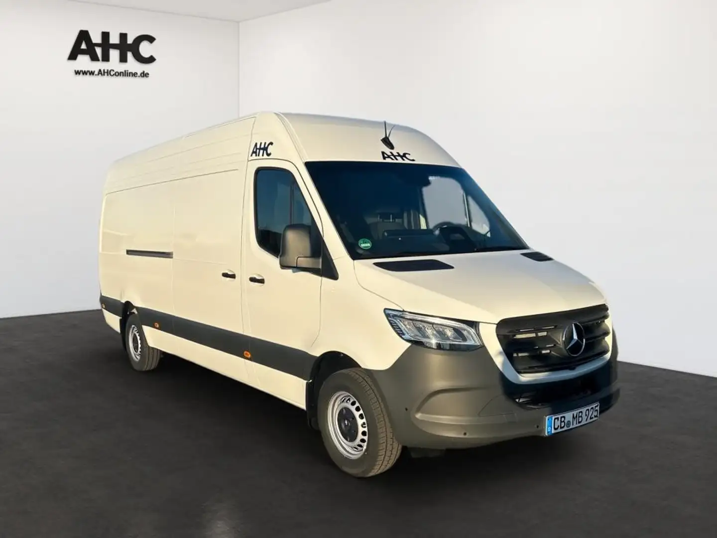 Mercedes-Benz Sprinter 319 KA L3H2 AHK KAM AUT NAVI LED SHZ Blanc - 2