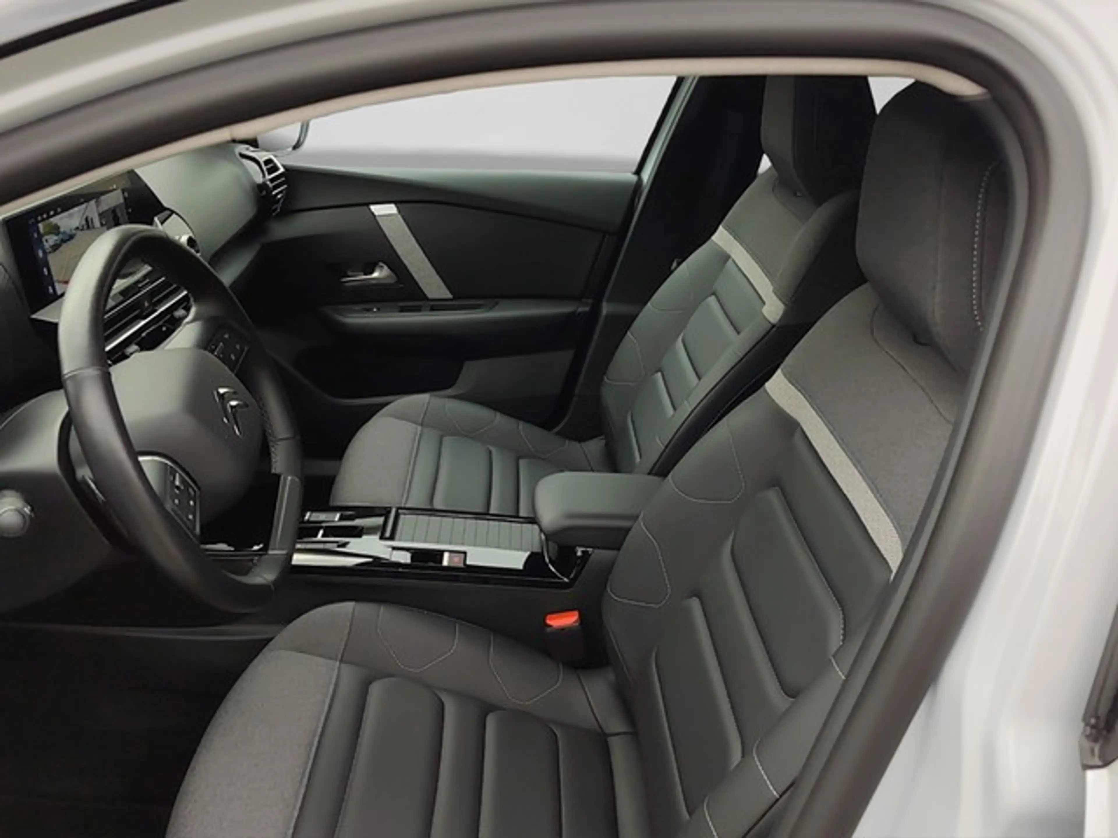 Citroen C4 Max EAT8 ALLWETTER LED KEYLESS CARPLAY PDC KAMERA — photo 8