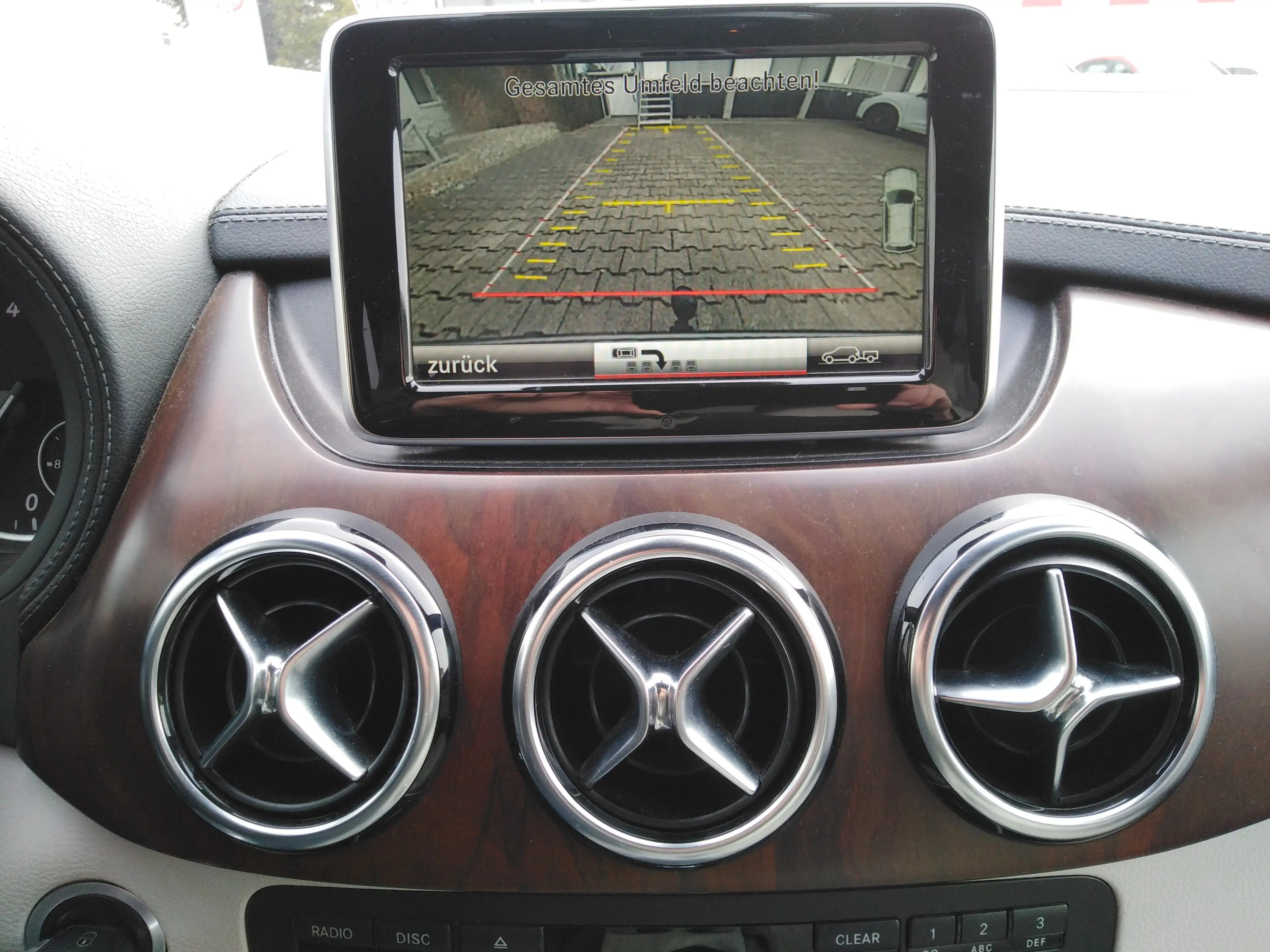 Mercedes-Benz B 220 cdi-Automatik-Kamera-AHK-Euro6-Harman — photo 11