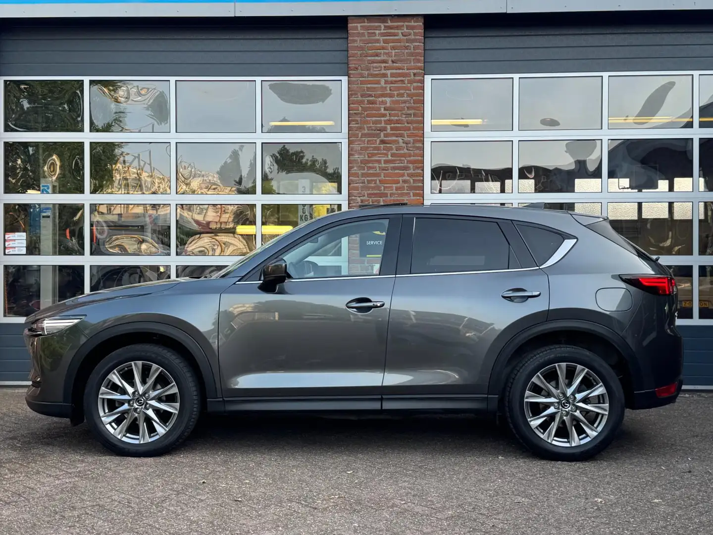 Mazda CX-5 2.5 SkyActiv-G 194 Signature, leder, navi, schuifd Grijs - 2