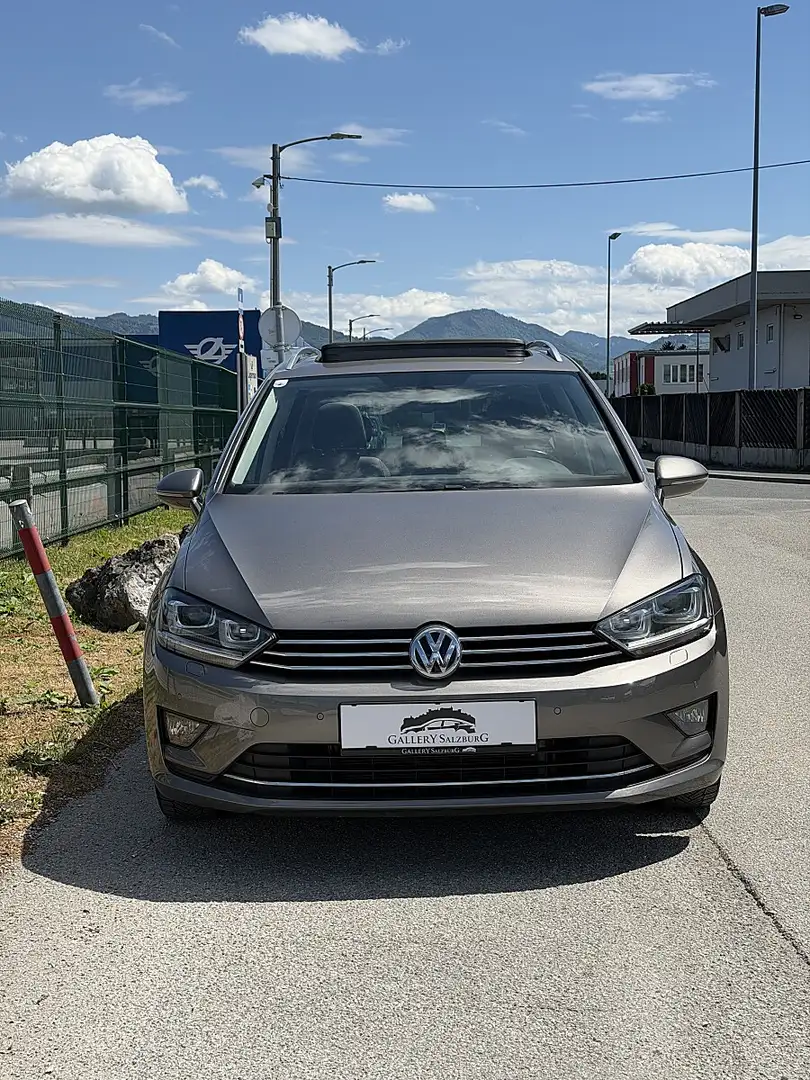 Volkswagen Golf Sportsvan Sky 1,6 BMT TDI DSG *PANO*XENON*AHK* Schwarz - 2