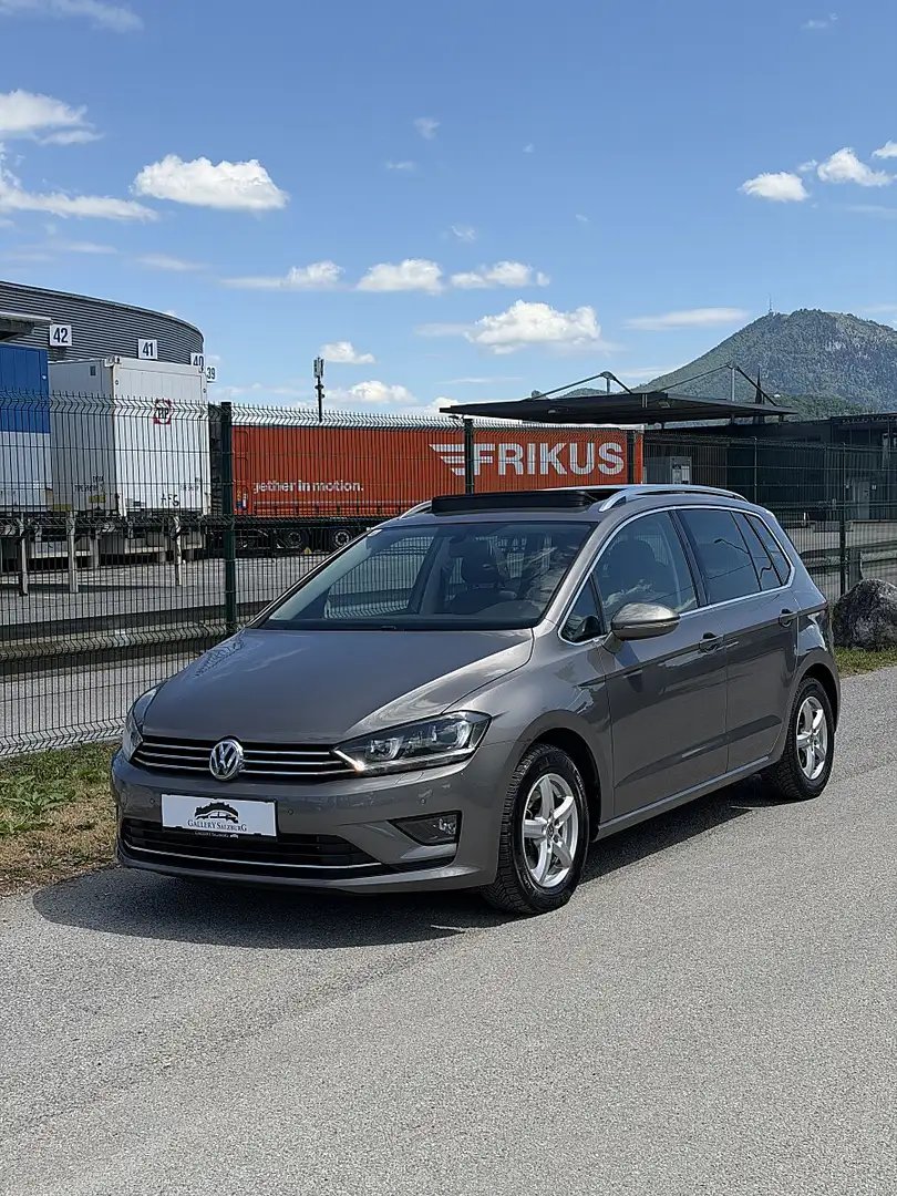 Volkswagen Golf Sportsvan Sky 1,6 BMT TDI DSG *PANO*XENON*AHK* Schwarz - 1