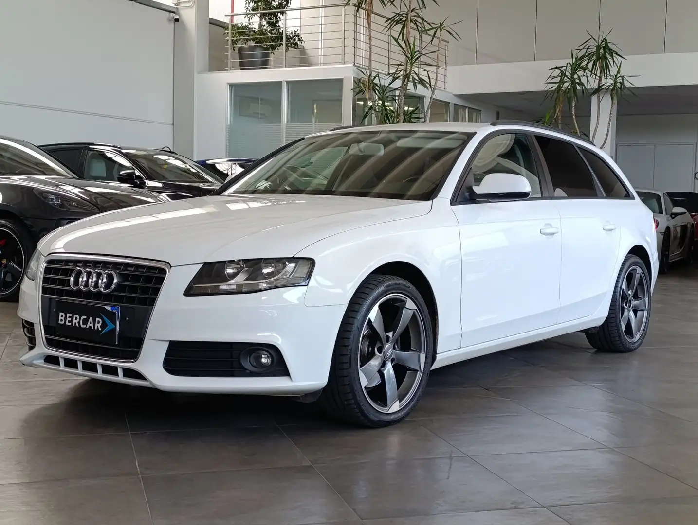 Audi A4 A4 Avant 2.0 TDI 143CV F.AP. multitronic Advanced Bianco - 1