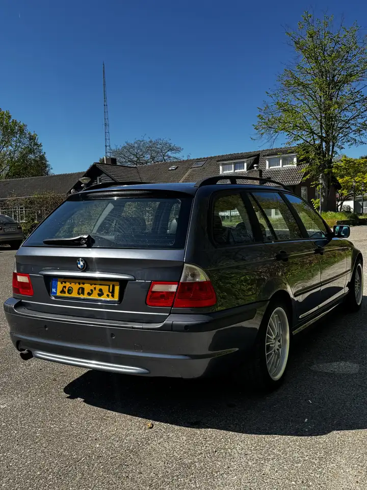BMW 318is/4 Class II, foto 4