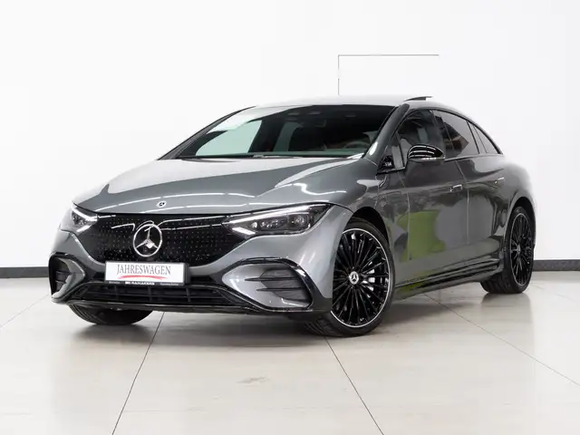 Mercedes-Benz EQE 350 + AMG Premium Plus Night 21" PANO Massage AIRMATIC